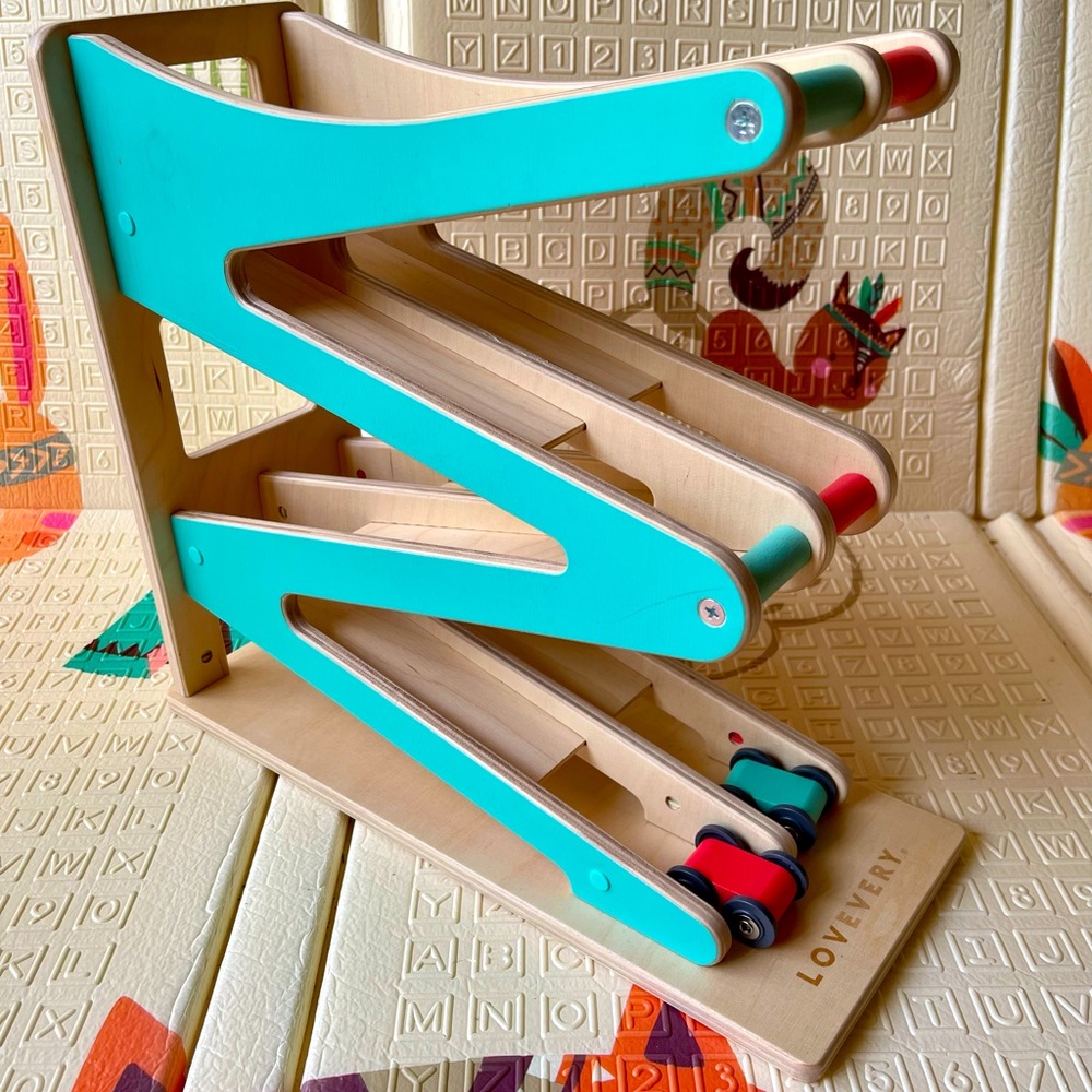 LOVEVERY Race & Chase Ramp